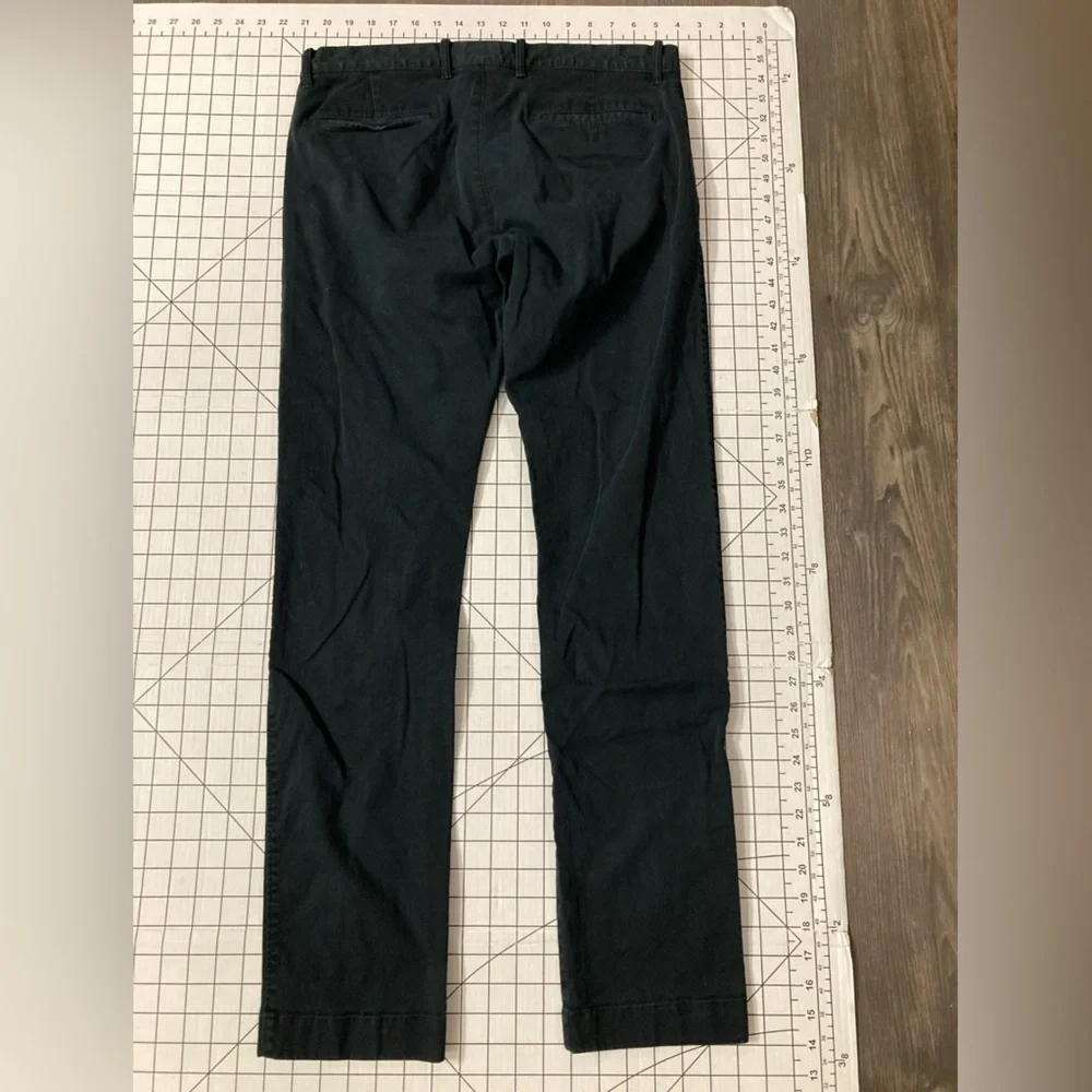 J. Crew Flex Men’s Size 32/34 Slim‎ Fit Chino Pants